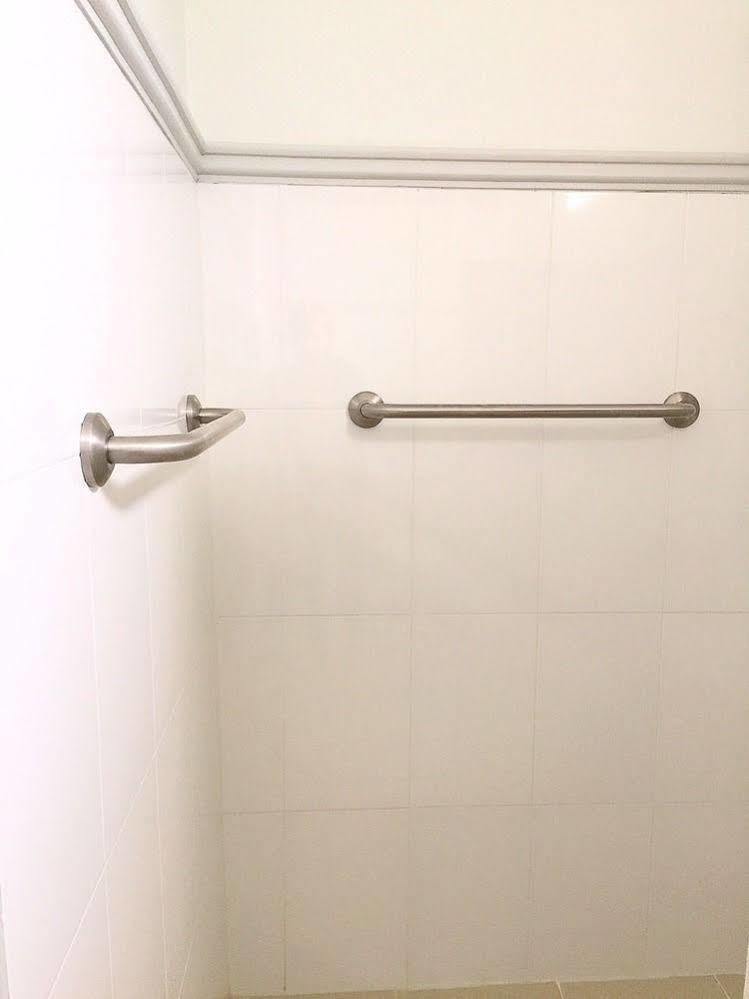 Baan Iyara Hotel Nan Buitenkant foto